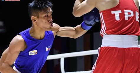 Pro boxing review: Five Pinoys reign as world champs.